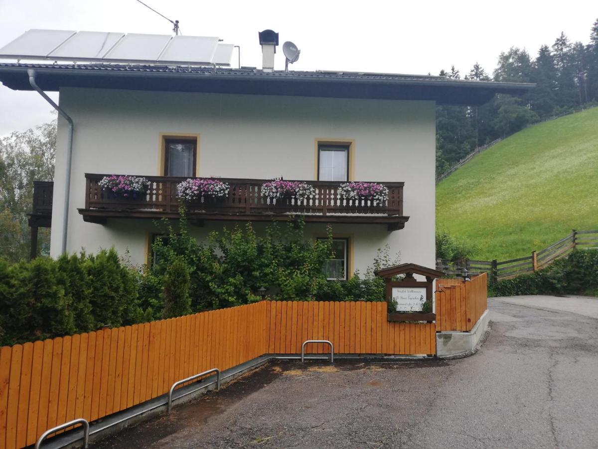 Apartment'S Haus Tegischer Neustift im Stubaital Exterior photo